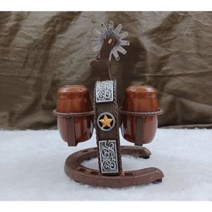 Vintage Cowboy Western Salt Pepper Shaker Holder Cast Iron Horseshoe Spur